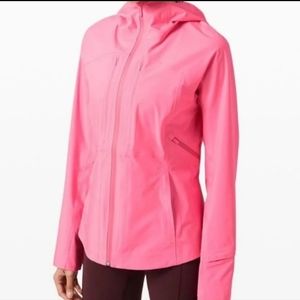 NWT lululemon break a trail jacket size 6- Rare Prism Pink